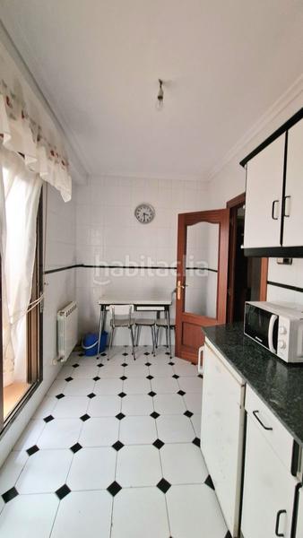 Foto d1124627-8f66-46fd-975c-697eed6d1597. Piso  en venta en inmobiliaria, 3 dormitorios. en Torrelavega