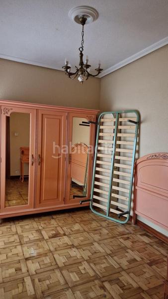Foto f1898540-fdc9-41da-9918-e877900a9a4f. Piso  en venta en inmobiliaria, 3 dormitorios. en Torrelavega
