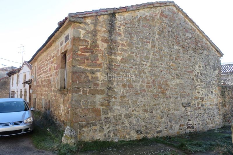 Foto c9a2fd37-d9d3-45df-ac2c-db26e6f6f32d. Casa a Valderredible