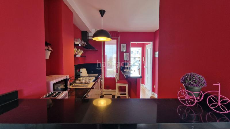 Foto b7eb34a0-5ddb-4966-accf-39a0f27fd855. Piso  en venta en Sierrapando, 2 dormitorios. en Torrelavega