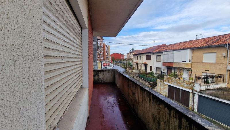 Foto 24d761cf-0c73-4fe2-b987-31b657ce9764. Casa con parcheggio in Sierrapando Torrelavega