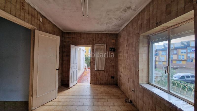 Foto f51bafb5-ed92-40cc-87cb-1e462a27fe91. Casa con parcheggio in Sierrapando Torrelavega