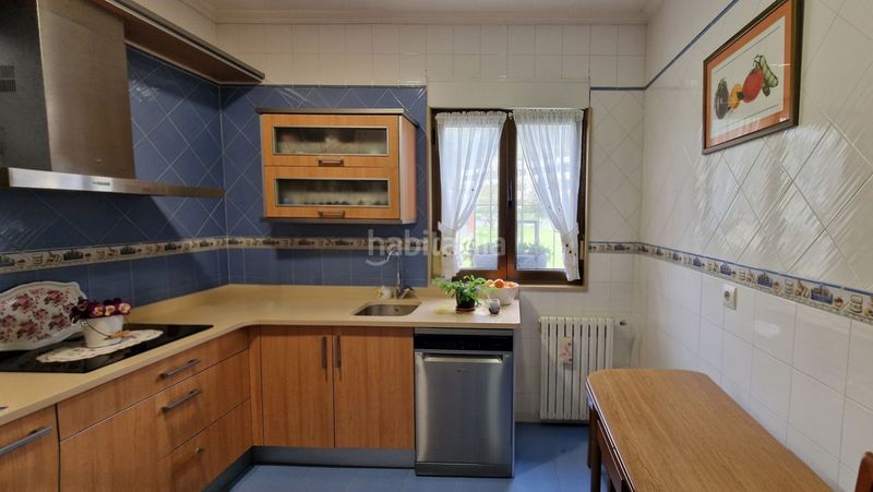 Foto 17fa0653-1017-4c31-a6a5-e06953532d2f. Casa amb calefacció aparcament a Cerezo - Aspla - Torres Torrelavega