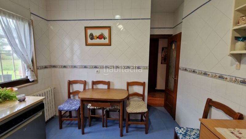 Foto d651d113-5d6f-470f-93f0-9b8e4aa5eb77. Casa amb calefacció aparcament a Cerezo - Aspla - Torres Torrelavega