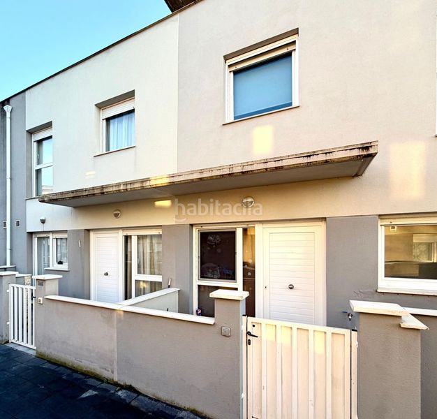 Foto 6758042c-1a05-4bca-843c-e07f9e4942c6. Pis amb calefacció aparcament a Cudón Miengo