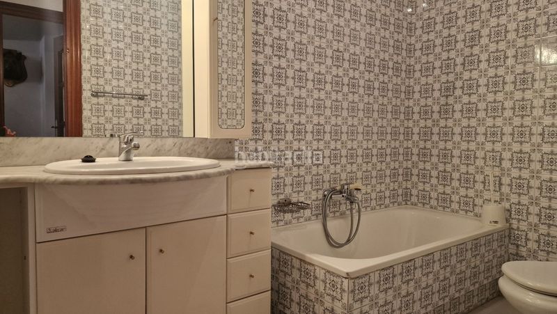 Foto 69740c36-2f8c-464f-ac70-63b4a10e340c. Pis a Inmobiliaria - Barreda Torrelavega