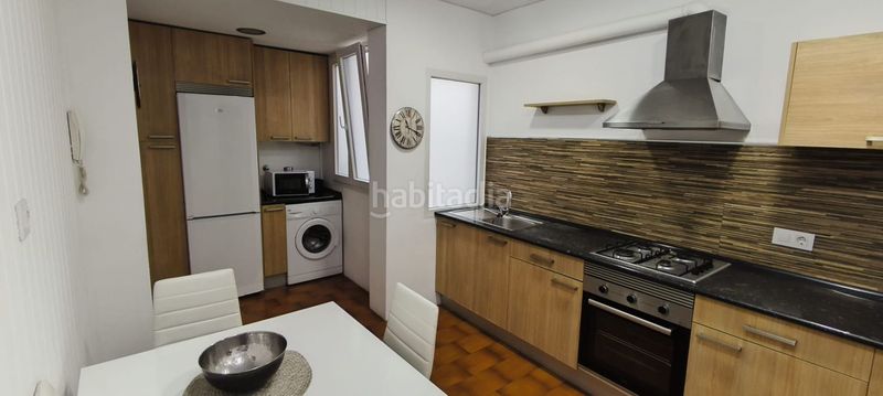 Foto a74eb9c6-b9bf-4476-bfa0-d9a1140675d8. Lloguer pis a Centro Torrelavega