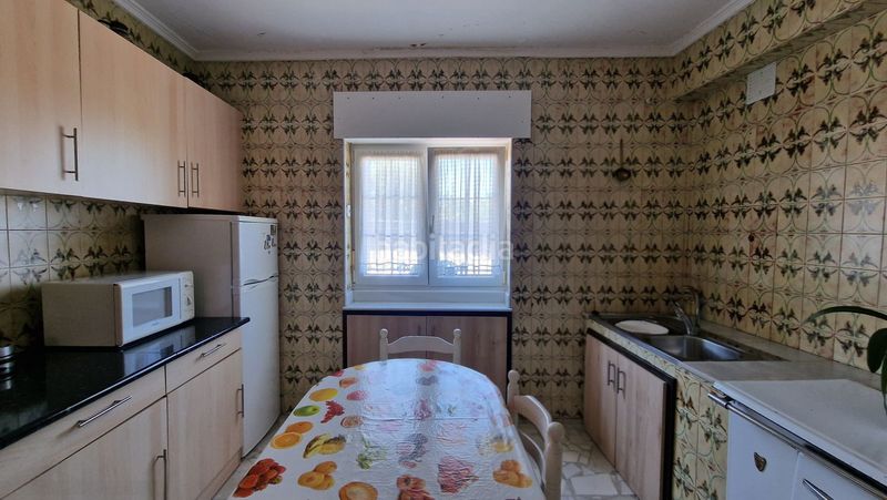Foto 18150bd2-d92c-4235-9cf3-3a7a67e4e8a2. Casa amb calefacció aparcament a Tanos Torrelavega