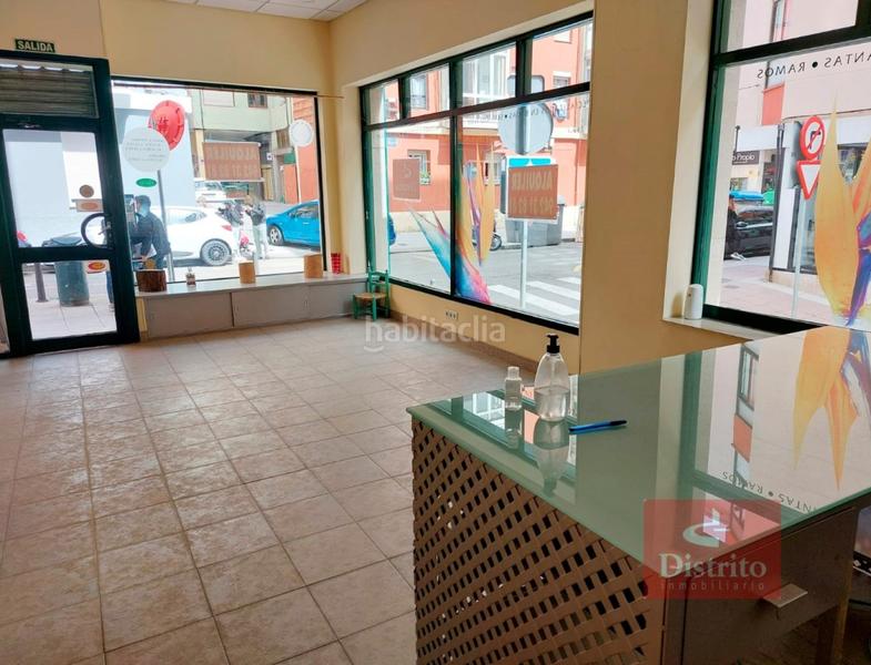 Foto dc81ee89-0b6b-4583-83b7-b43e7803f47b. Affitto locale commerciale in Numancia - San Fernando Santander
