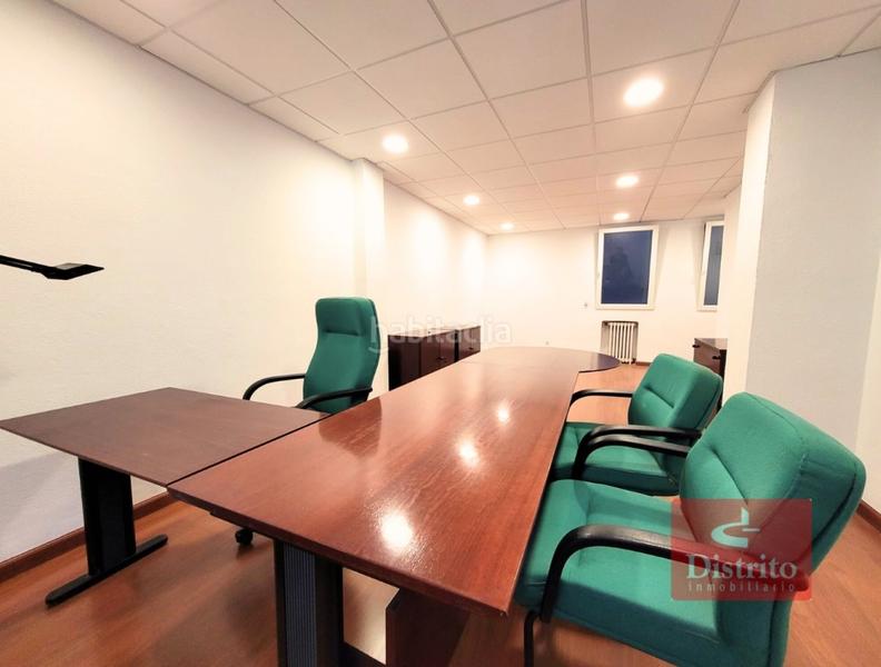 Foto 0b7625c7-4f98-44bb-b813-eefc5d635445. Location bureau avec chauffage dans Centro - Ayuntamiento Santander