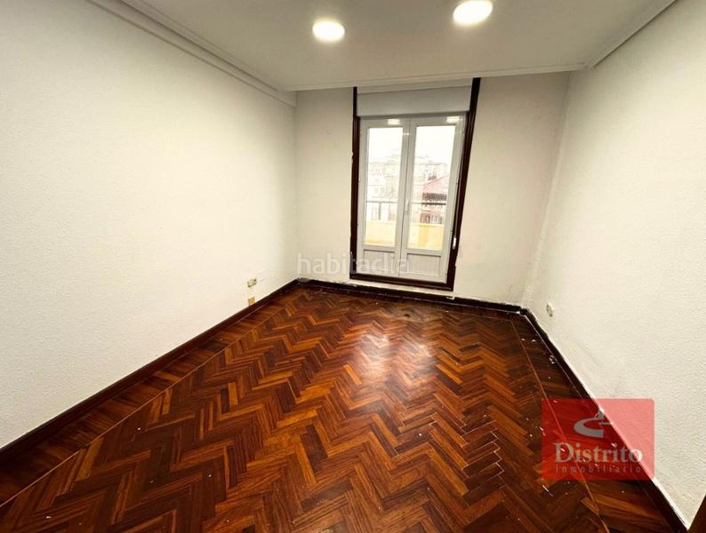 Foto 7039e00e-9968-40c7-9a50-95eef506223f. Affitto ufficio in Centro - Ayuntamiento Santander