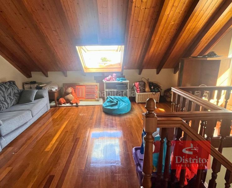 Foto 9e8e66f0-2922-46a3-a674-da9429850c4b. Casa aparellada amb calefacció aparcament a Liencres Piélagos