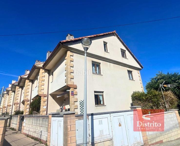 Foto d3ee6ce5-afe7-4ddb-8dd8-9bc5030df0d2. Casa aparellada amb calefacció aparcament a Liencres Piélagos