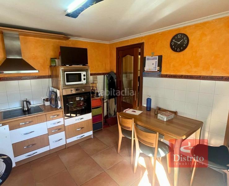 Foto d7dd1996-17a1-4427-afc4-c64dd26dc4db. Casa aparellada amb calefacció aparcament a Liencres Piélagos
