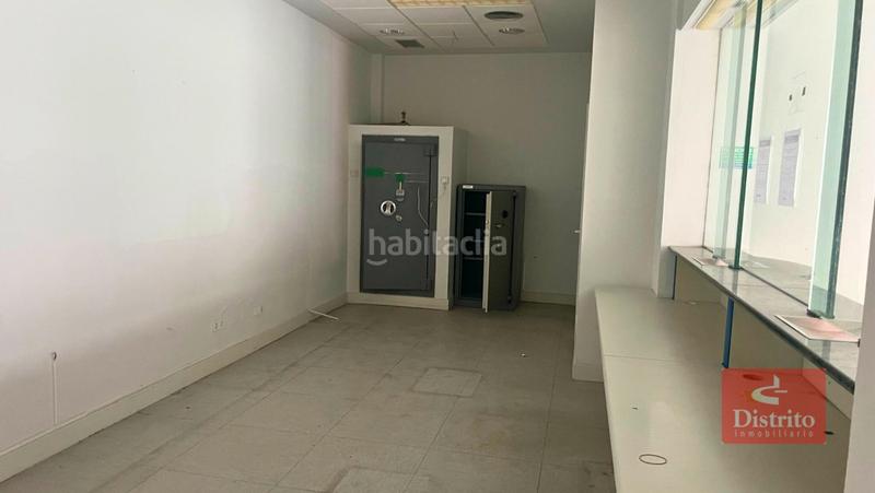 Foto 32bbff3f-1863-4f0c-94bf-e9e591c8c7d6. Local comercial a Cueto Santander