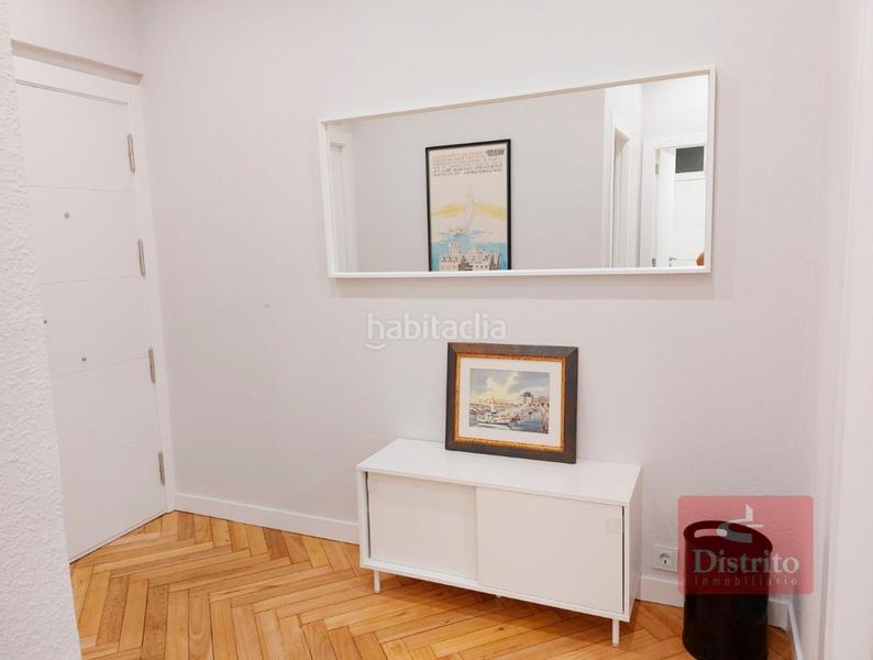 Foto 358eda64-c8c3-4083-b008-6fcb79e2ea32. Rent flat with heating in Centro - Ayuntamiento Santander