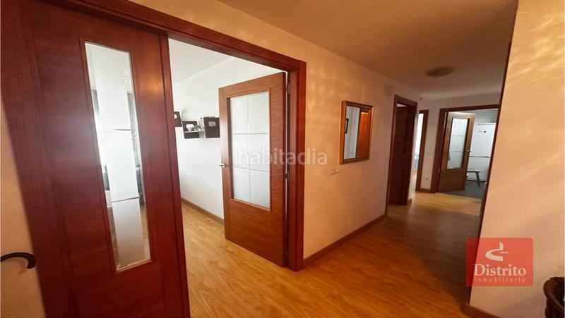 Foto b47d7d6d-53ec-42fc-bf0e-47582c2187b8. Affitto appartamento con riscaldamento parcheggio in Santander