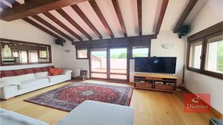 Casa  Comillas - velecio. Casa típica de 253 m y 4 habitaciones en comillas