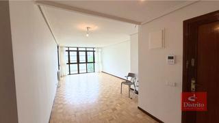 Pis  Santander - gerardo diego. Piso de 4 habitaciones en cazoa