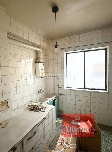 Foto 064c14aa-a7c8-44fb-89d2-ecc1f1b44b7f. Piso  para reformar en Inmobiliaria - Barreda Torrelavega
