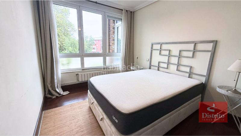Foto bea79350-f7a9-4ae9-96af-bf3dfa9286a9. Affitto appartamento con riscaldamento parcheggio in Santander