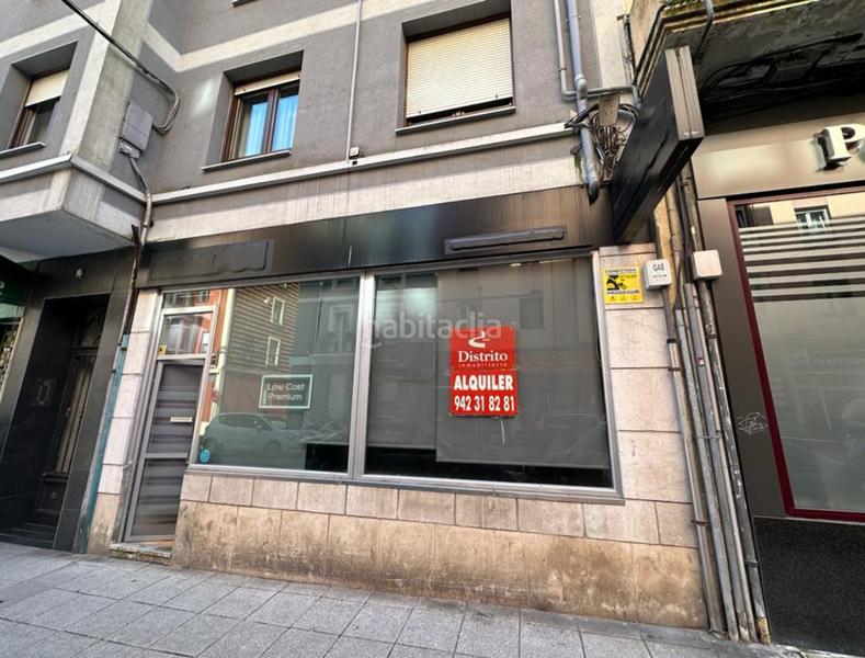 Foto 30cca916-8f89-404f-bede-e7cc5c038dbf. Lloguer local comercial a Numancia - San Fernando Santander