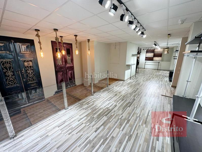 Foto fbb6f7c6-b2ac-47e9-aa79-a218d2541058. Lloguer local comercial a Numancia - San Fernando Santander