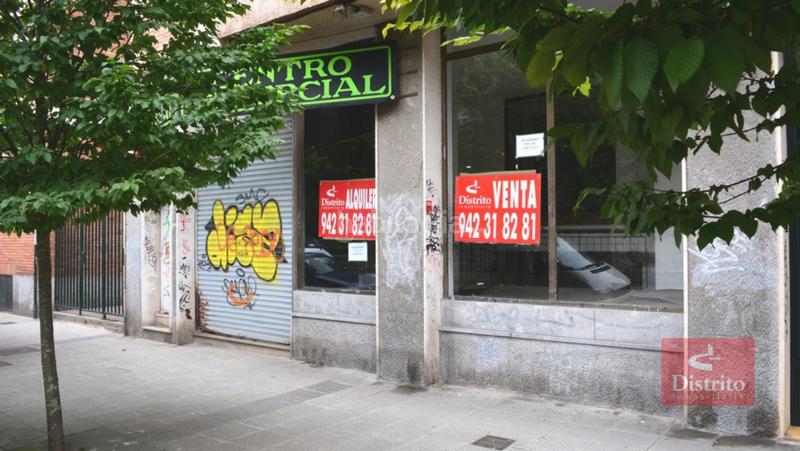 Foto 2a1a174b-e102-480e-a3fa-237af3ddf075. Business premise in Puerto Chico Santander