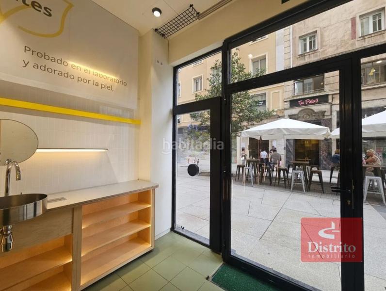Foto 47f762ca-6243-4adb-ae8d-88714e8f9c6d. Alquiler local comercial local en alquiler en el centro en Santander