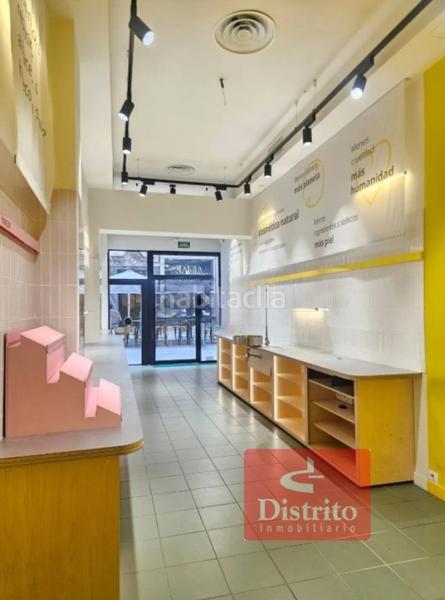 Foto fdc08c7d-94a9-4c4c-a376-6a0ddf609c83. Alquiler local comercial local en alquiler en el centro en Santander