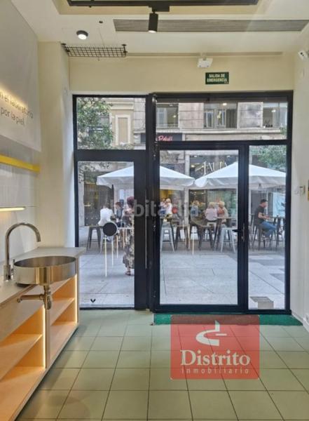 Foto 87b5b71f-4301-46fb-adb9-6683c1951fc6. Lloguer local comercial a Centro - Ayuntamiento Santander