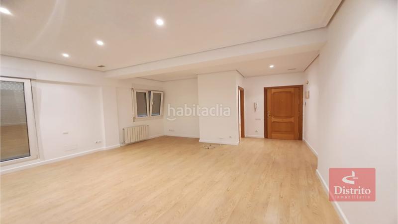 Foto 492ffd88-b612-43b8-8657-91b21906faad. Alquiler piso  en alquiler en la calle lealtad en Santander