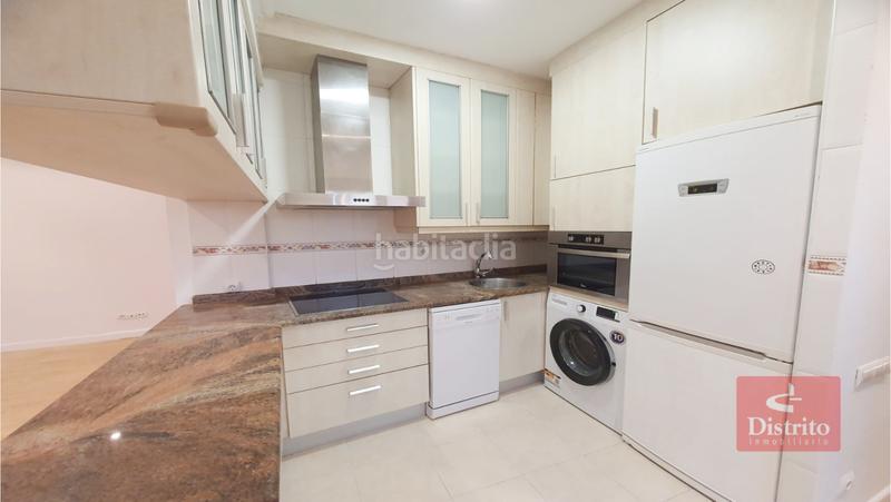 Foto f325b1d8-3408-433d-81c3-e75a728b0961. Miete etagenwohnung mit heizung in Centro - Ayuntamiento Santander