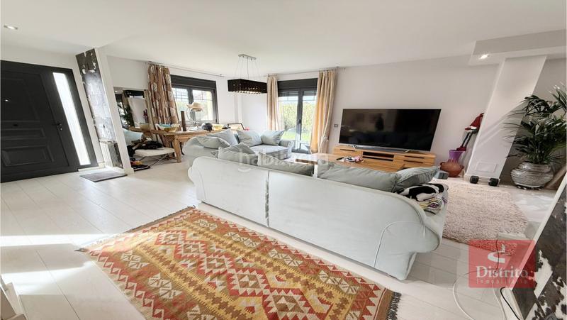 Foto 02683f9f-8c84-4fd8-b82a-1df738356cc2. Casa chalet de 5 habitaciones en Sancibrián en Sancibrián Santa Cruz de Bezana