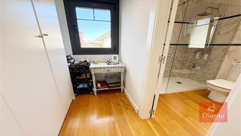 Foto 286ff1fc-6fff-4d3f-a3c1-0baf8a64233c. Casa chalet de 5 habitaciones en Sancibrián en Sancibrián Santa Cruz de Bezana