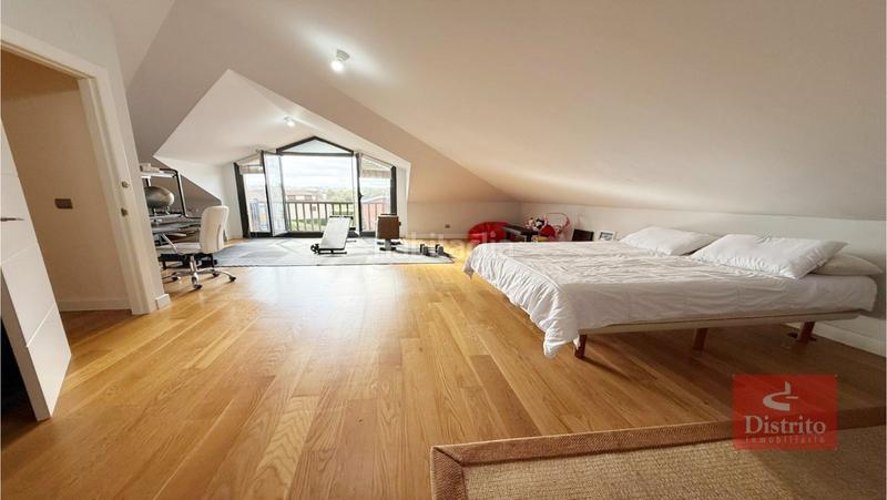 Foto 61a7ca0c-c5a9-4a58-82ac-2e25254a4f1b. Casa chalet de 5 habitaciones en Sancibrián en Sancibrián Santa Cruz de Bezana