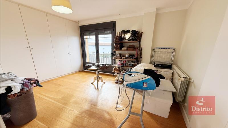 Foto ce928dc3-8d42-446a-904c-317f52571a6d. Casa chalet de 5 habitaciones en Sancibrián en Sancibrián Santa Cruz de Bezana