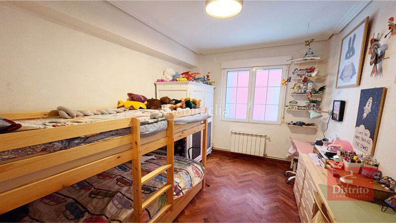 Foto f0a6ea97-f04d-4525-9a42-e0865a658427. Pis amb calefacció a Castilla - Hermida Santander