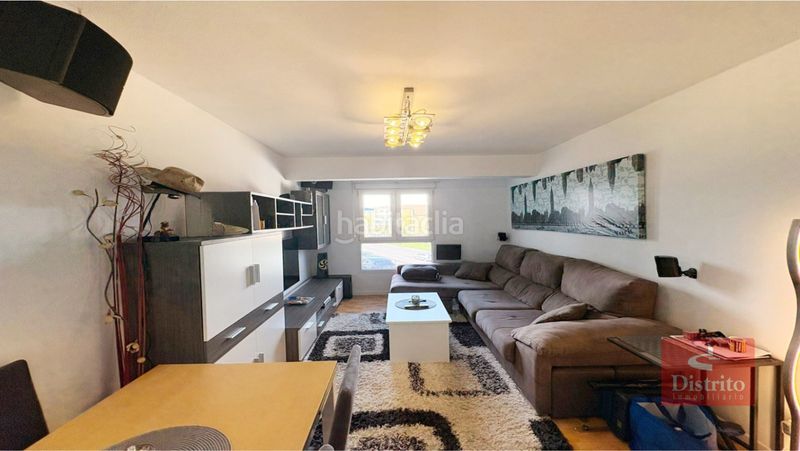 Foto 37e05b0e-3da0-4cd9-a32a-c9ed72e3a787. Pis amb calefacció a Los Castros Santander