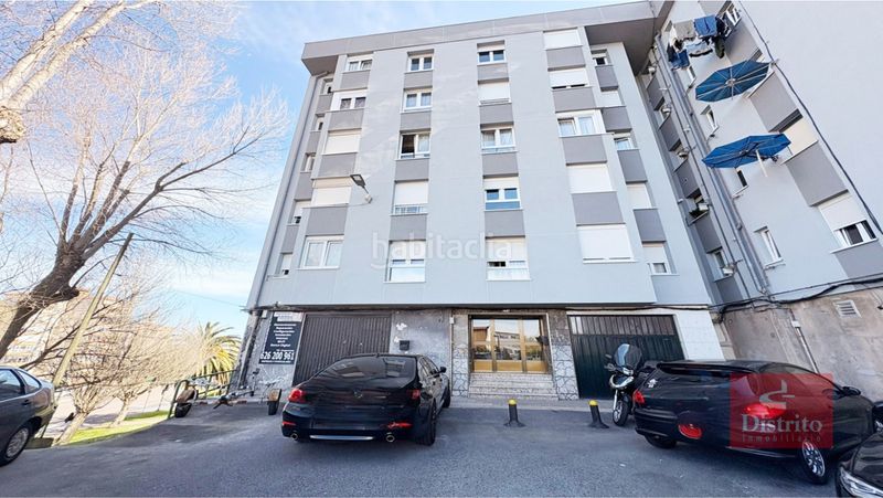 Foto dac412a6-b533-43f9-8342-f2ab970f5c6a. Pis amb calefacció a Los Castros Santander