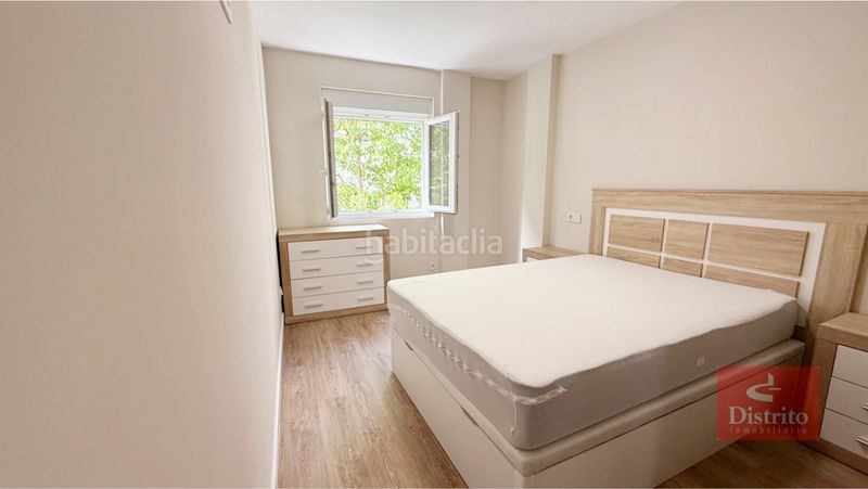 Foto 0e28a714-505c-44af-86e1-0828771734f2. Pis a Cuatro Caminos Santander