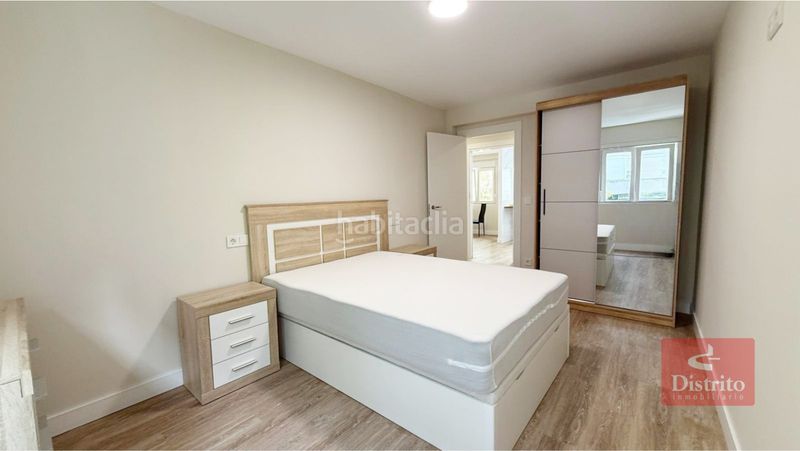 Foto e9a9fe1b-8f78-4738-8506-19de0aaebc5d. Pis a Cuatro Caminos Santander
