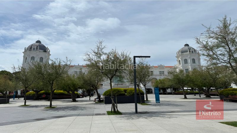 Foto 18ef078f-f680-4a02-918d-d7d64f1e876a. Pis amb calefacció aparcament a Los Castros Santander