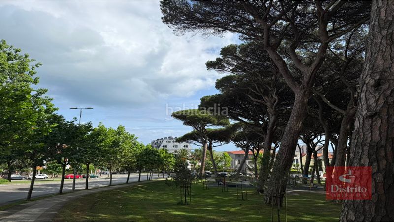 Foto 6bbd3d76-4d2a-4444-9340-81efea9d657f. Pis amb calefacció aparcament a Los Castros Santander