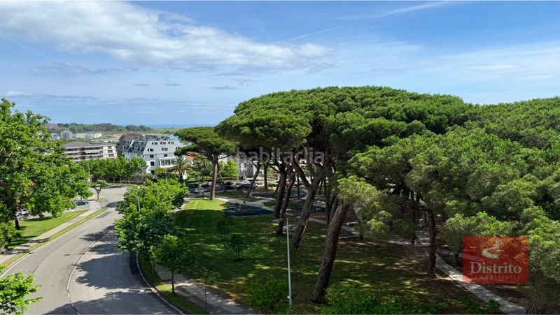 Foto ed984af1-0add-4f9d-aed2-f5992ee576c2. Pis amb calefacció aparcament a Los Castros Santander