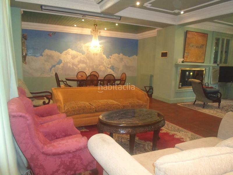 Foto d198f00d-c685-43c8-9bf5-6b3927a630cf. Casa chalet independiente en venta en la mina en Arce Piélagos