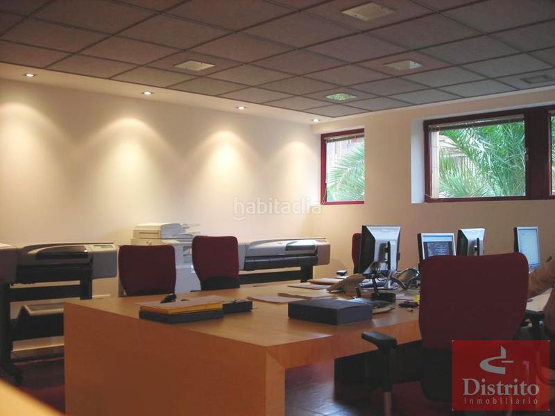 Foto b8e1f3e7-d5a7-4a0a-bcd5-2a0de96b4021. Oficina a El Sardinero Santander