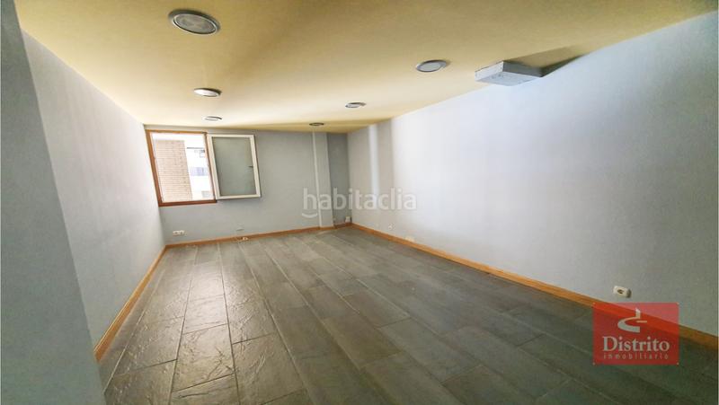 Foto 50de974e-a838-421f-bdfc-07f3f9dff920. Oficina  de 90 m en calle san fernando en Numancia - San Fernando Santander