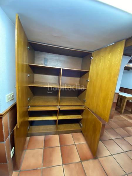 Foto e8cbf039-d5e0-42ef-aac2-fde63e7f3d72. Local comercial a Puerto Chico Santander