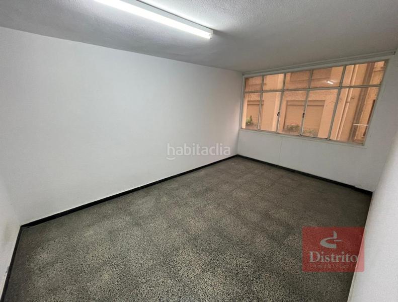 Foto 9d849858-bab6-4d9d-9927-5771be659500. Local commercial dans Cuatro Caminos Santander